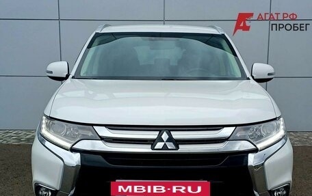 Mitsubishi Outlander III рестайлинг 3, 2018 год, 1 884 000 рублей, 2 фотография