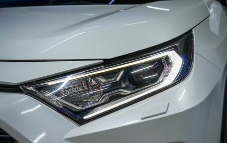 Toyota RAV4, 2020 год, 3 370 000 рублей, 18 фотография