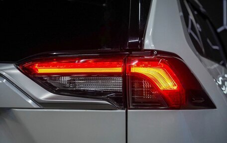 Toyota RAV4, 2020 год, 3 370 000 рублей, 20 фотография