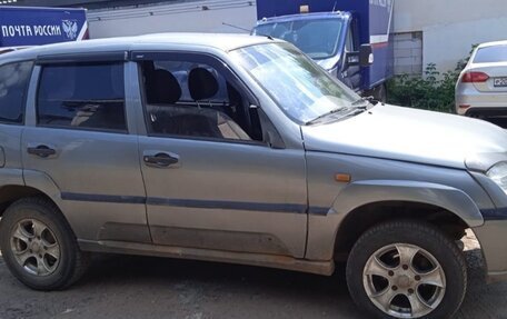 Chevrolet Niva I рестайлинг, 2006 год, 150 000 рублей, 4 фотография