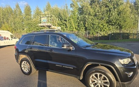 Jeep Grand Cherokee, 2013 год, 2 100 000 рублей, 2 фотография