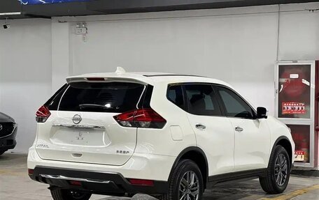 Nissan X-Trail, 2025 год, 1 590 000 рублей, 2 фотография