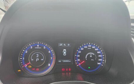 Hyundai i40 I рестайлинг, 2016 год, 1 200 000 рублей, 10 фотография