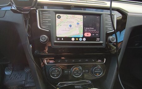 Volkswagen Passat B8 рестайлинг, 2016 год, 1 650 000 рублей, 21 фотография