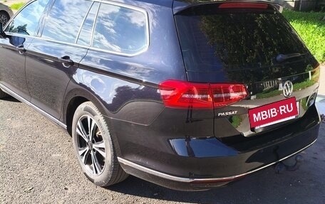 Volkswagen Passat B8 рестайлинг, 2016 год, 1 650 000 рублей, 10 фотография