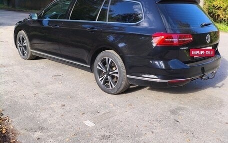 Volkswagen Passat B8 рестайлинг, 2016 год, 1 650 000 рублей, 16 фотография