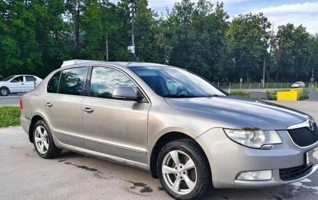 Skoda Superb III рестайлинг, 2010 год, 777 000 рублей, 7 фотография