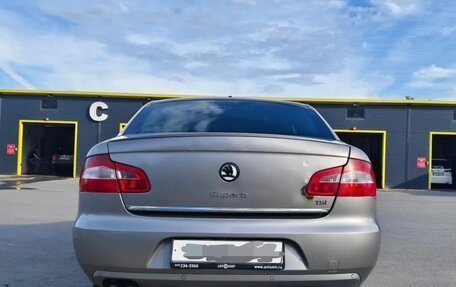 Skoda Superb III рестайлинг, 2010 год, 777 000 рублей, 4 фотография