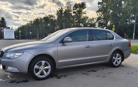 Skoda Superb III рестайлинг, 2010 год, 777 000 рублей, 2 фотография