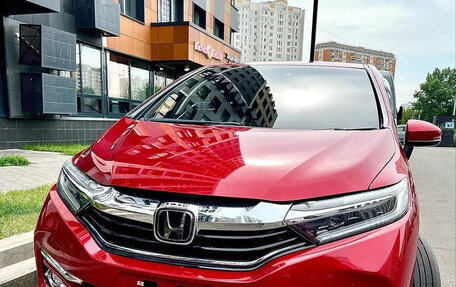 Honda Shuttle II, 2018 год, 1 270 000 рублей, 2 фотография