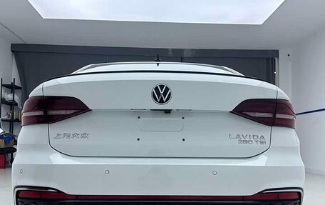 Volkswagen Lavida, 2023 год, 1 354 000 рублей, 4 фотография