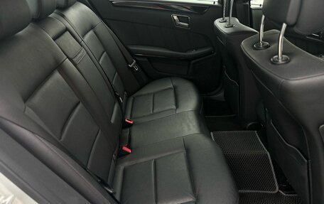 Mercedes-Benz E-Класс, 2011 год, 1 900 000 рублей, 9 фотография