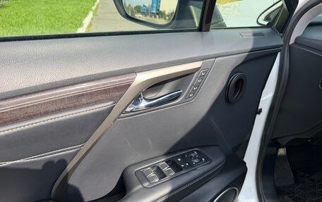 Lexus RX IV рестайлинг, 2016 год, 3 395 000 рублей, 12 фотография
