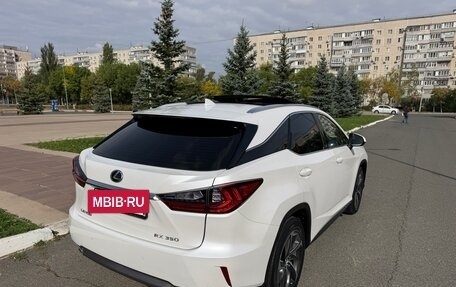 Lexus RX IV рестайлинг, 2016 год, 3 395 000 рублей, 6 фотография