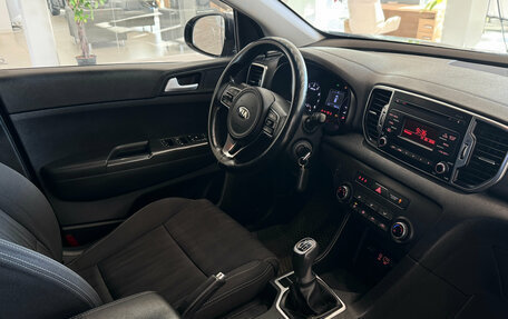 KIA Sportage IV рестайлинг, 2017 год, 1 499 990 рублей, 23 фотография