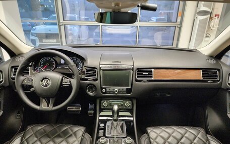 Volkswagen Touareg III, 2017 год, 3 200 000 рублей, 9 фотография