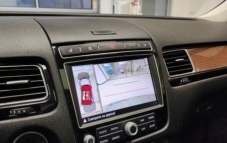 Volkswagen Touareg III, 2017 год, 3 200 000 рублей, 11 фотография