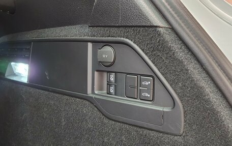 Volkswagen Touareg III, 2017 год, 3 200 000 рублей, 23 фотография