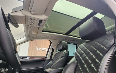 Volkswagen Touareg III, 2017 год, 3 200 000 рублей, 19 фотография