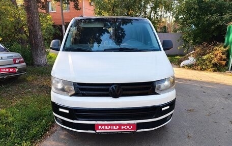 Volkswagen Transporter T5 рестайлинг, 2006 год, 970 000 рублей, 1 фотография