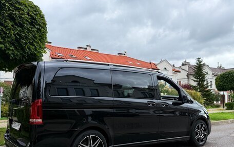 Mercedes-Benz V-Класс, 2021 год, 5 990 000 рублей, 5 фотография