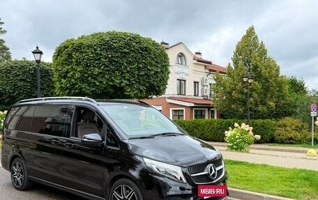 Mercedes-Benz V-Класс, 2021 год, 5 990 000 рублей, 6 фотография
