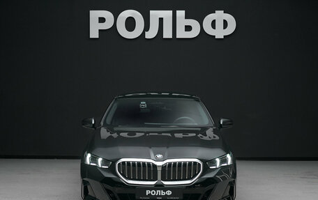 BMW 5 серия, 2025 год, 8 800 000 рублей, 2 фотография