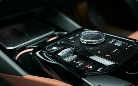 BMW 5 серия, 2025 год, 8 800 000 рублей, 26 фотография