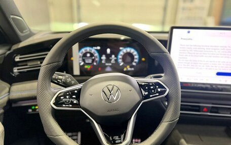 Volkswagen Tiguan, 2025 год, 4 950 000 рублей, 12 фотография
