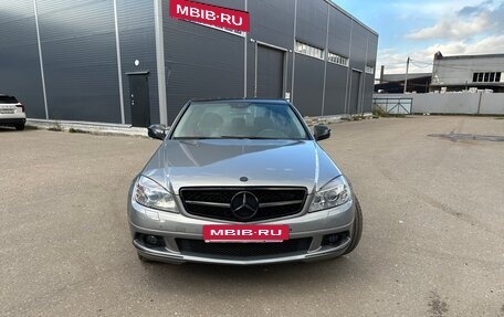 Mercedes-Benz C-Класс, 2008 год, 850 000 рублей, 6 фотография