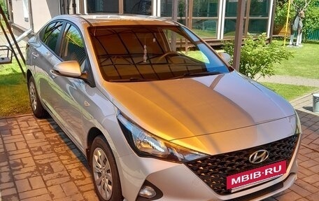 Hyundai Solaris II рестайлинг, 2020 год, 1 670 000 рублей, 6 фотография