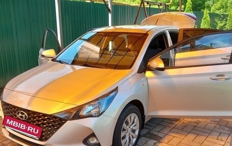 Hyundai Solaris II рестайлинг, 2020 год, 1 670 000 рублей, 13 фотография