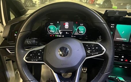 Volkswagen Golf VIII, 2023 год, 1 710 000 рублей, 11 фотография