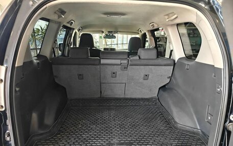 Toyota Land Cruiser Prado 150 рестайлинг 2, 2013 год, 2 599 000 рублей, 16 фотография