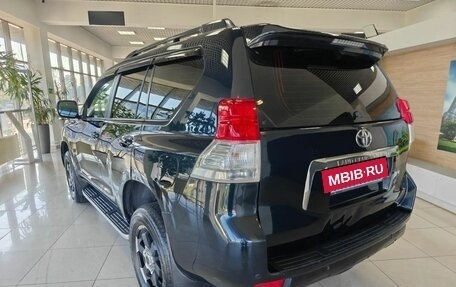Toyota Land Cruiser Prado 150 рестайлинг 2, 2013 год, 2 599 000 рублей, 7 фотография