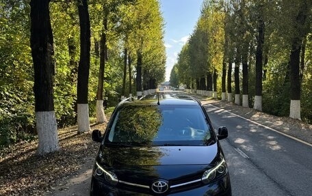 Toyota ProAce II, 2018 год, 3 450 000 рублей, 1 фотография