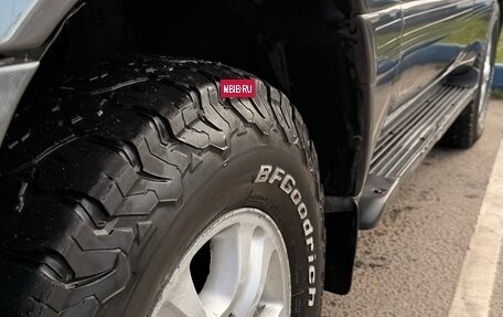 Toyota Land Cruiser 100 рестайлинг 2, 2003 год, 2 800 000 рублей, 9 фотография