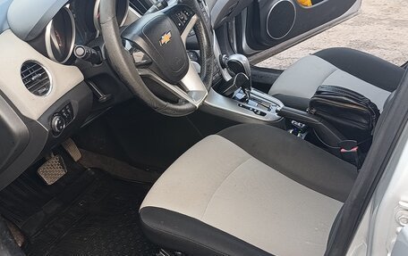 Chevrolet Cruze II, 2013 год, 650 000 рублей, 5 фотография