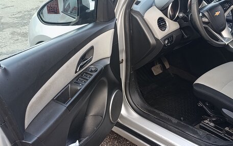 Chevrolet Cruze II, 2013 год, 650 000 рублей, 14 фотография