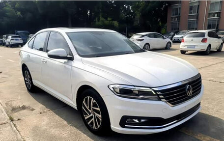 Volkswagen Lavida, 2022 год, 1 112 999 рублей, 3 фотография