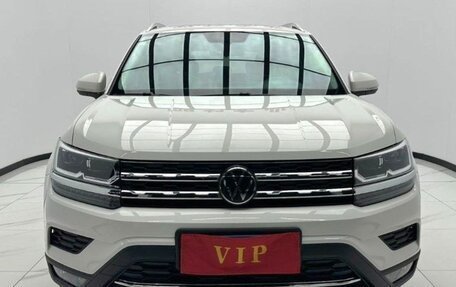 Volkswagen Tharu, 2022 год, 1 920 000 рублей, 2 фотография