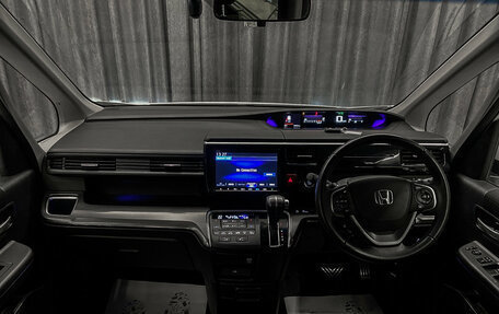 Honda Stepwgn IV, 2020 год, 2 350 000 рублей, 11 фотография