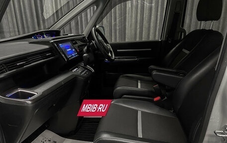 Honda Stepwgn IV, 2020 год, 2 350 000 рублей, 13 фотография