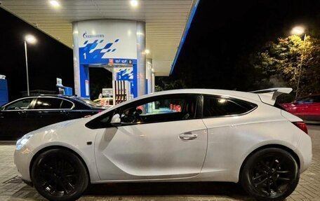 Opel Astra J, 2012 год, 600 000 рублей, 2 фотография