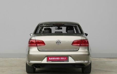 Volkswagen Passat B7, 2012 год, 1 319 000 рублей, 4 фотография