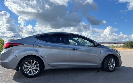 Hyundai Elantra V, 2013 год, 1 000 000 рублей, 3 фотография
