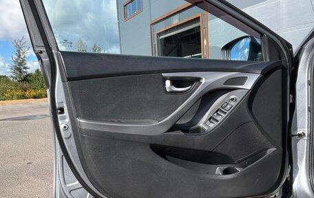 Hyundai Elantra V, 2013 год, 1 000 000 рублей, 16 фотография