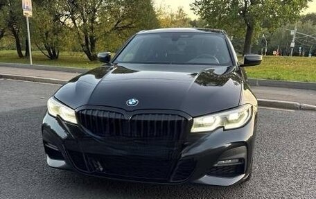 BMW 3 серия, 2019 год, 3 350 000 рублей, 13 фотография