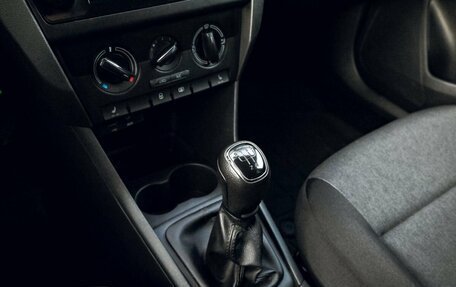 Skoda Rapid I, 2018 год, 1 349 000 рублей, 10 фотография