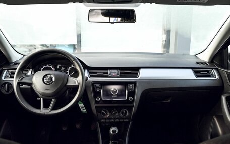 Skoda Rapid I, 2018 год, 1 349 000 рублей, 16 фотография